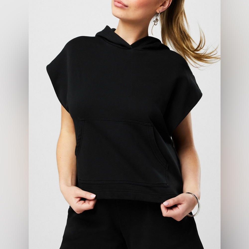 Black Sleeveless Hoodie Top Fabletics NWT Large